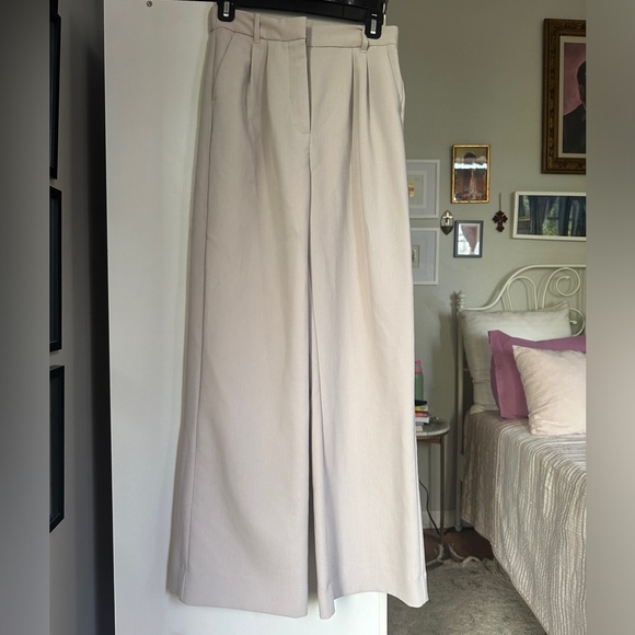 Abercrombie & Fitch Pants - Abercrombie and Fitch trousers size 2 high waist wide leg taupe